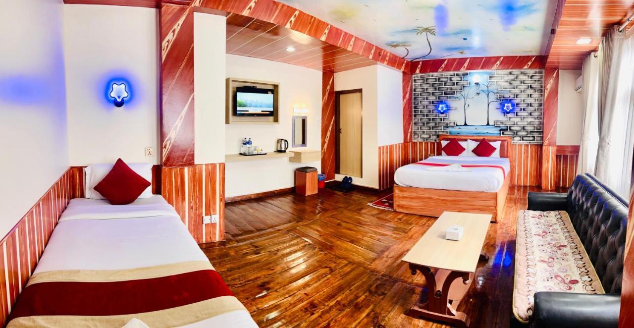 Thamel Seasons Hotel Kathmandu Bagian luar foto