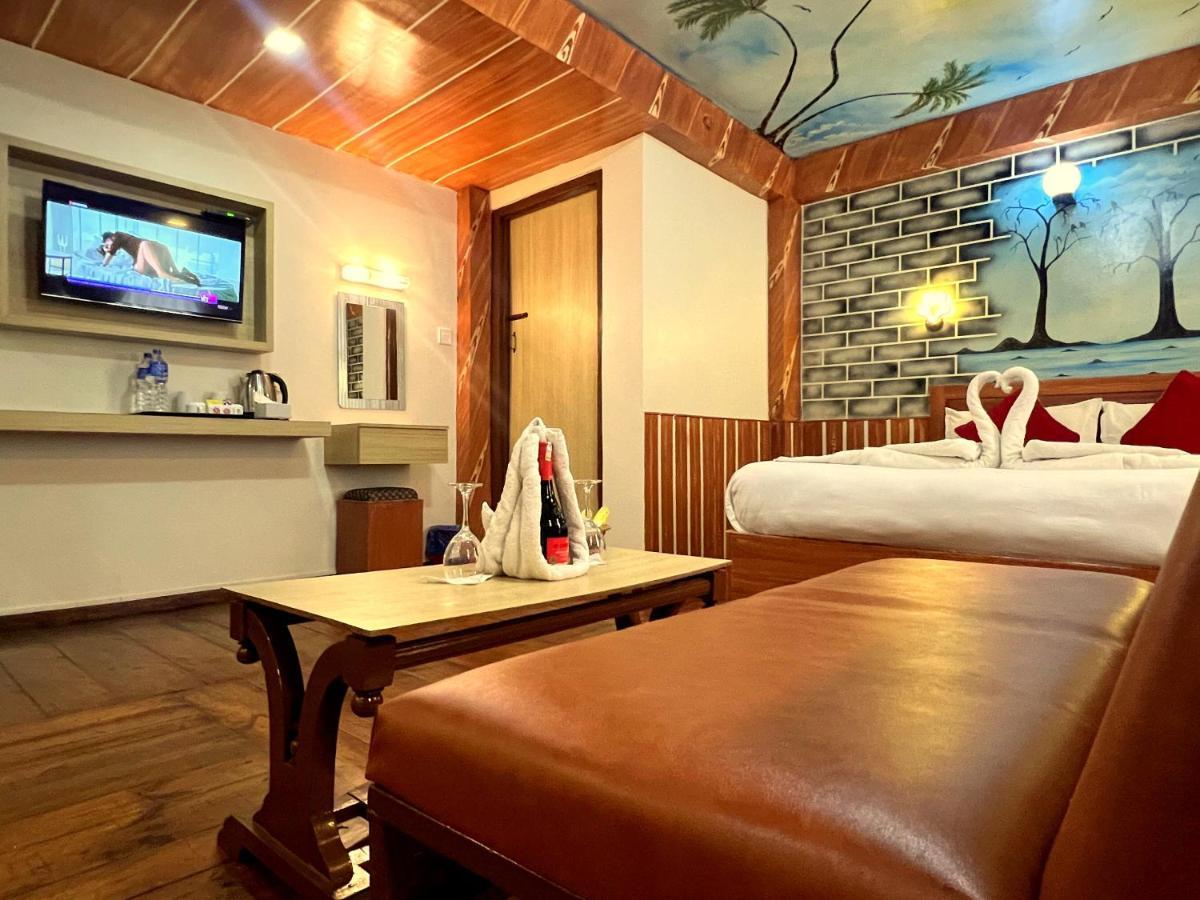 Thamel Seasons Hotel Kathmandu Bagian luar foto